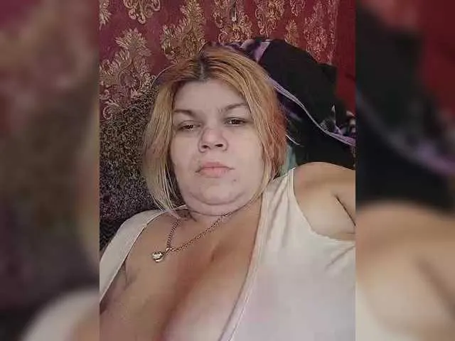 buniaya123 – webcam model profile photo