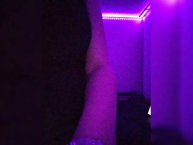 Bunnyb – webcam model profile photo