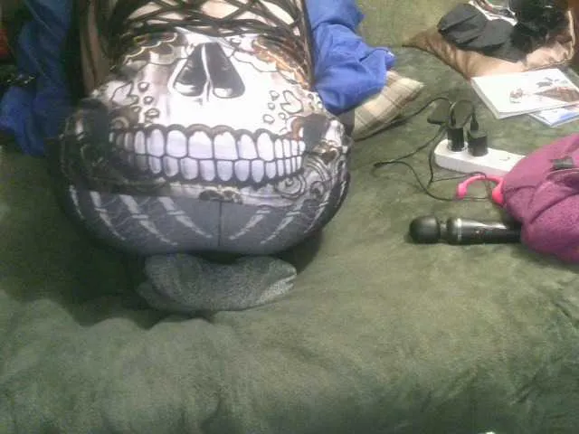 IngaQAce – webcam model profile photo