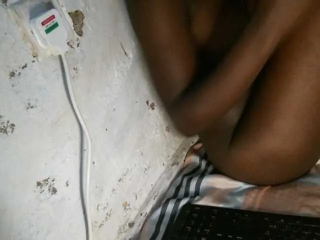 LOVELY-JAZMINE – webcam model profile photo