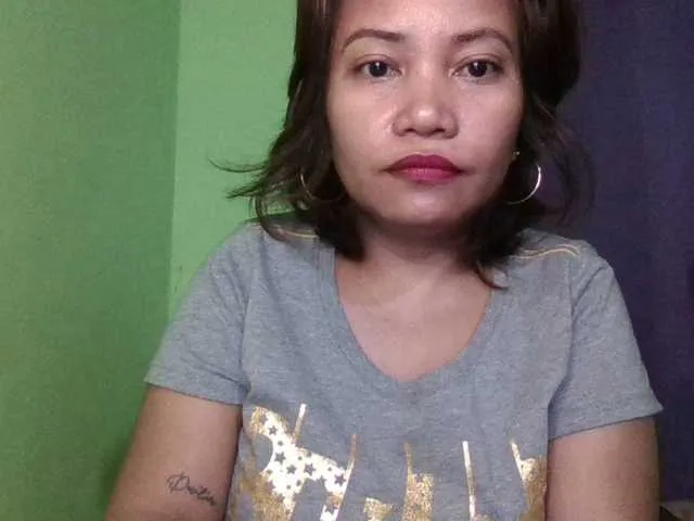 myoneandonly – webcam model profile photo