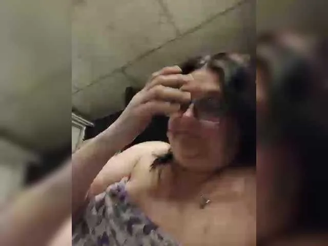 Natalina1 – webcam model profile photo