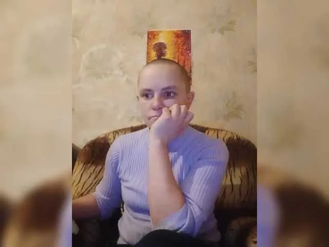 REPTILIAY – webcam model profile photo