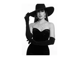 LucyLunne – webcam model profile photo